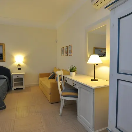 Marcella بورتو سيساريو